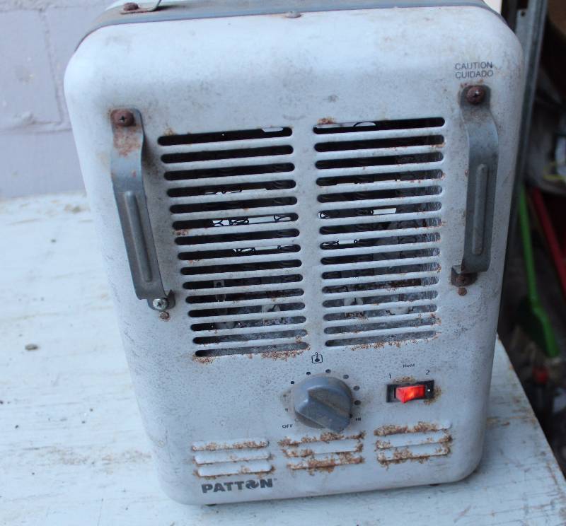 lot 3176 image: Patton Heater Fan - Works