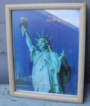 3-D Hologram New York Picture - Twin Towers & Statue of Liberty