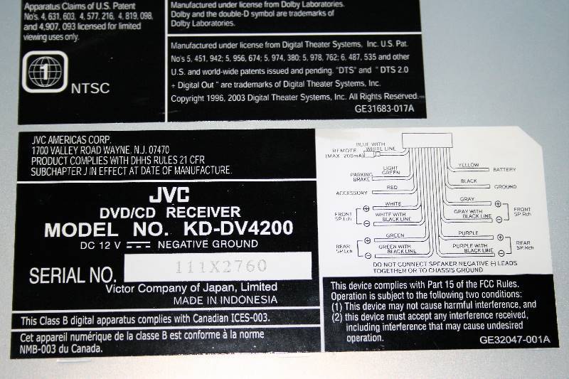 lot 395 image: JVC DVDCD RECEIVER MODEL KD-DV4200