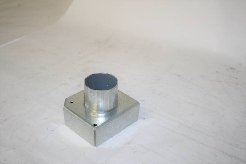 lot 489 image: LOT OF 3 WIREMOLD EVOLUTION SERIES POKE-THRU DEVICES 2 IN CONDUIT BOTTOM HOUSING