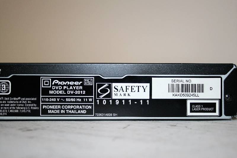 lot 525 image: PIONEER DVD PLAYER MODEL DV-2012