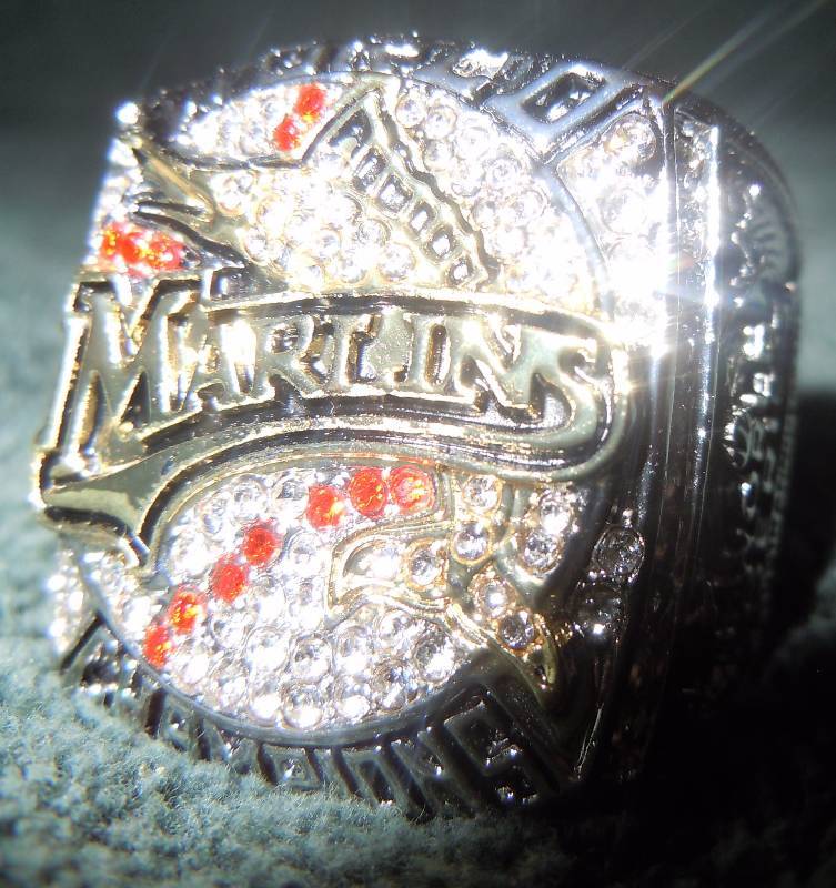 lot 203 image: Replica World Championship Ring Size 11 Florida Marlins