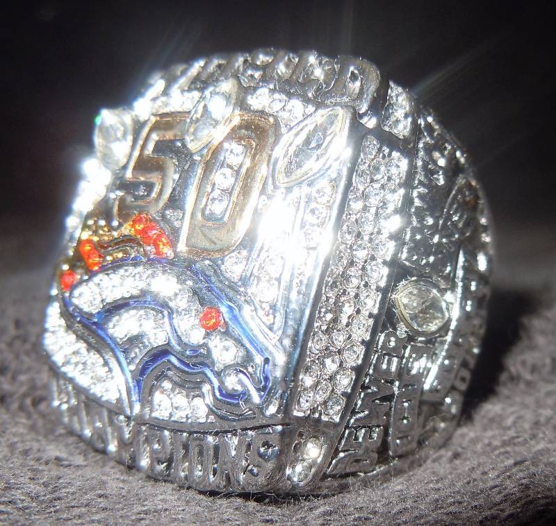 lot 220 image: Replica World Championship Ring Size 11-12 Denver Broncos