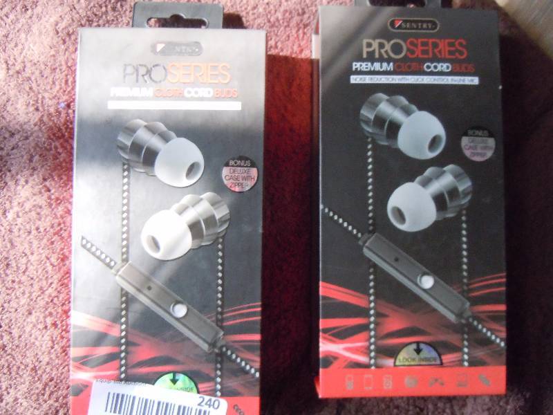 lot 240 image: Lot of Pro Series Ear Buds