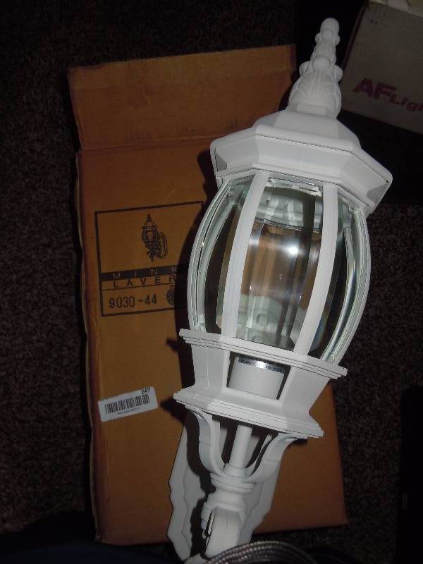 lot 247 image: Outdoor Lantern