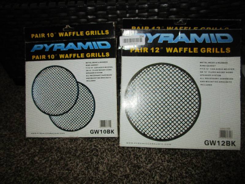 lot 254 image: Pyramid Waffle Grills