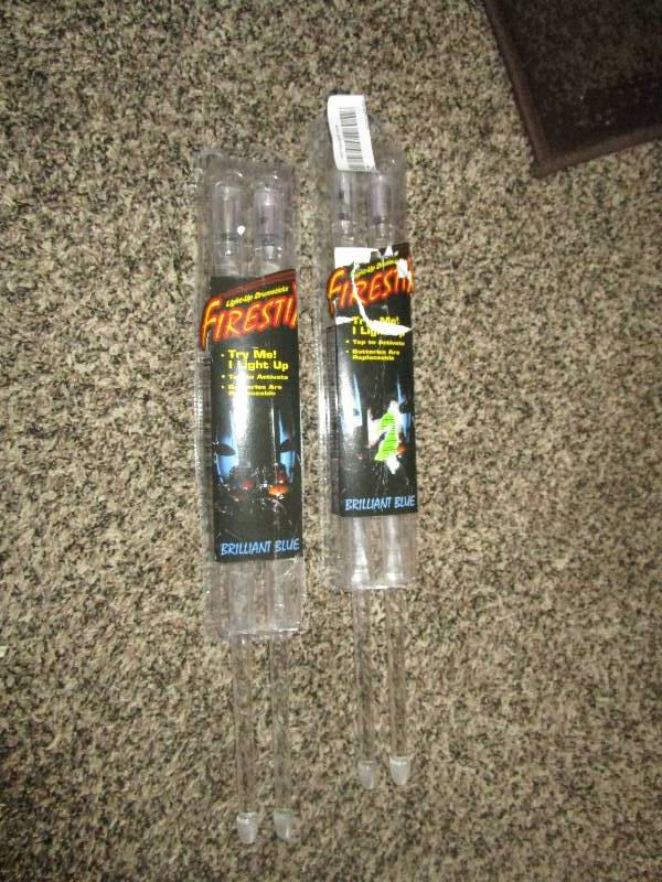 lot 258 image: Light Up Drumstick Lot