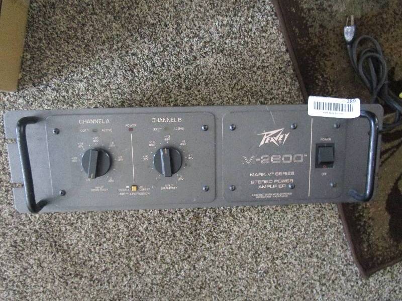 lot 289 image: Peavey M-2600 Amplifier