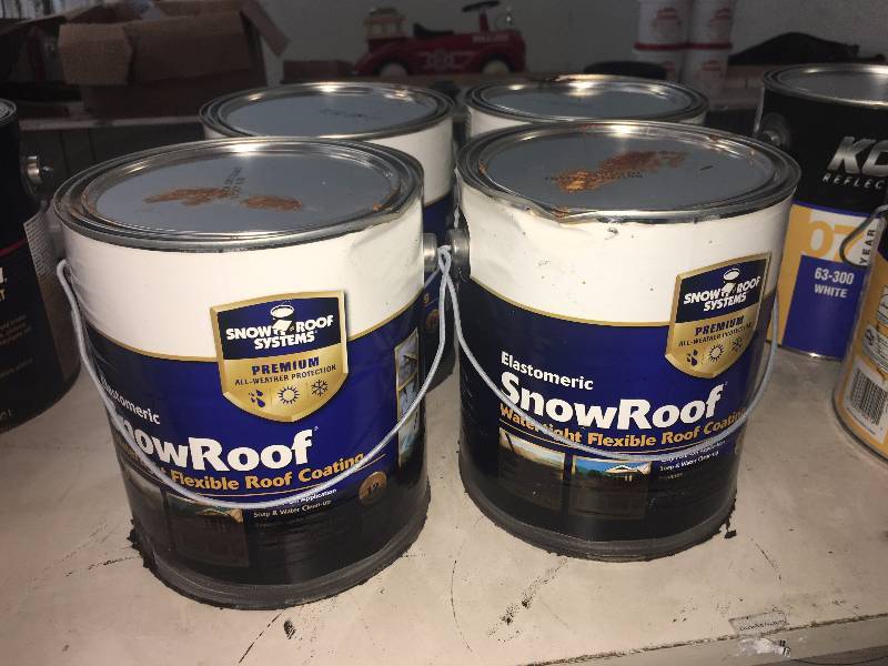 lot 171 image: 4 GALLONS OF ELASTOMERIC SNOW ROOF FLEIBLE ROOF COATING