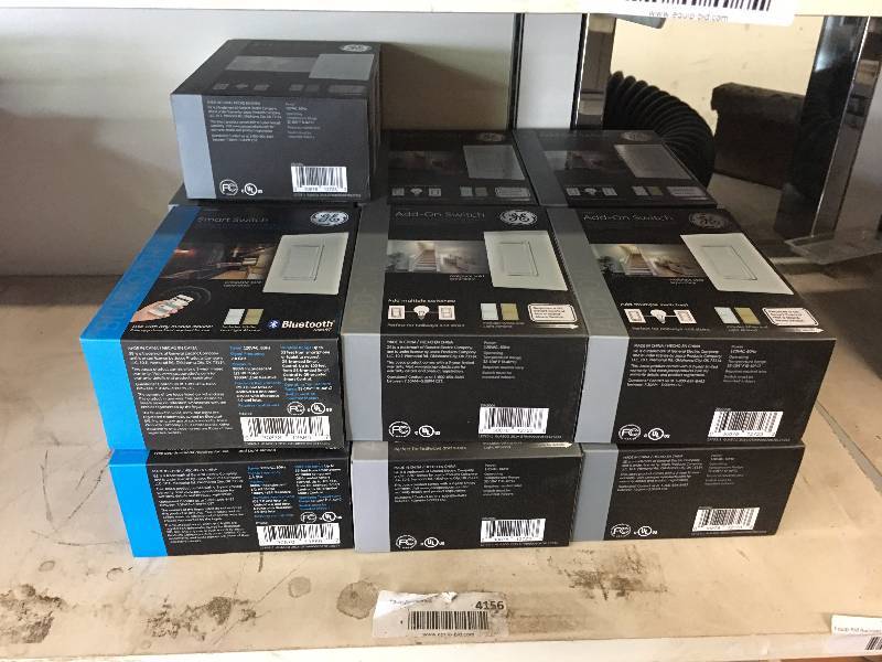 lot 125 image: LARGE LOT OF GE ADD ON SWITCHES AND BLUETOOTH SWITCHES