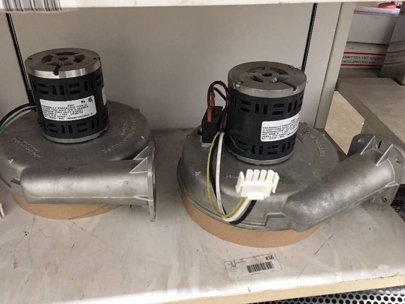 lot 146 image: LOT OF 2 JAKEL BLOWER MOTORS