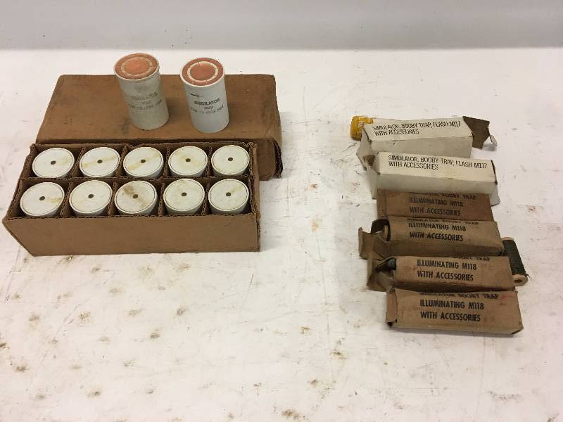 lot 206 image: M22 TOW MISSILE SIMULATOR AND BOOBY TRAPS