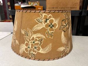 lot 60 image: MCM floral design lamp shade, very good condition