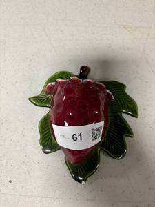 lot 61 image: Vintage California pottery strawberry wall pocket