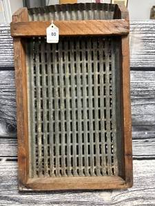 lot 80 image: Antique Grainseed sorter, metal and wood, Great condition