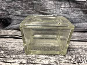 lot 112 image: Vintage glass refrigerator dish