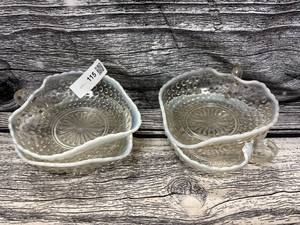 lot 115 image: 4- white opalescent moon stone heart Bon Bon bowls