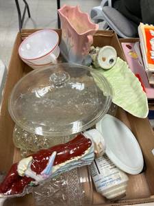 lot 121 image: Box lot- glass lid, tray, figurines, pottery planter