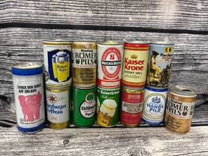 lot 139 image: 12- vintage Germany beer cans