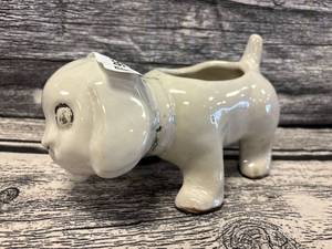 lot 156 image: Vintage, ceramic dog planner