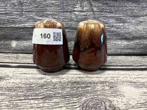 lot 160 image: Vintage brown glaze McCoy salt and pepper shakers