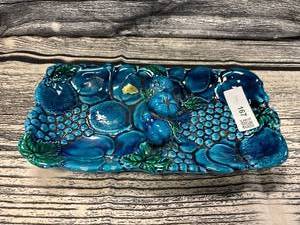 lot 167 image: Vintage mood indigo, by inarco- fruit glass divided dish