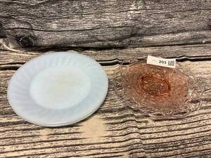 lot 203 image: Vintage fire king azurite blue luncheon plates, laced edge pink depression tray