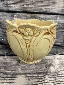 lot 220 image: HUGE MID CENTURY ASIAN PLANTER POT TEXTURED FLOWER VINTAGE POTTERY, 17 x 12