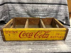 lot 228 image: Vintage, yellow Coca-Cola bottle crate