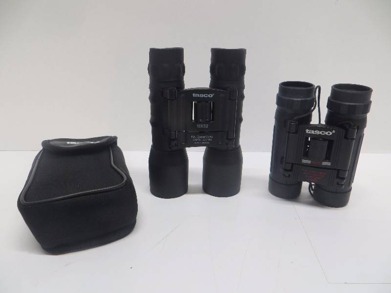 lot 2105 image: Tasco binoculars 16x32 and 10x25