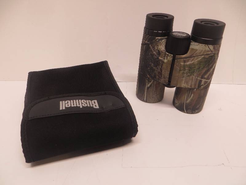 lot 2133 image: Bushnell 10x42 All-Purpose Binoculars - camo