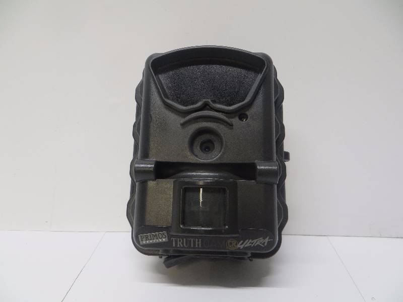 lot 2165 image: Primos Ultra CR Blackout Trail Camera