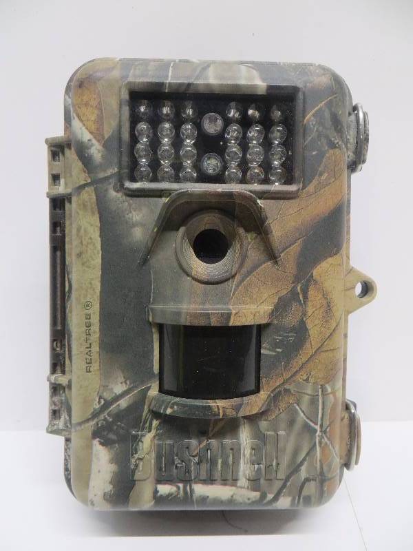 lot 2222 image: BUSHNELL TROPHY CAM GAME CAMERA CAMO model 119425