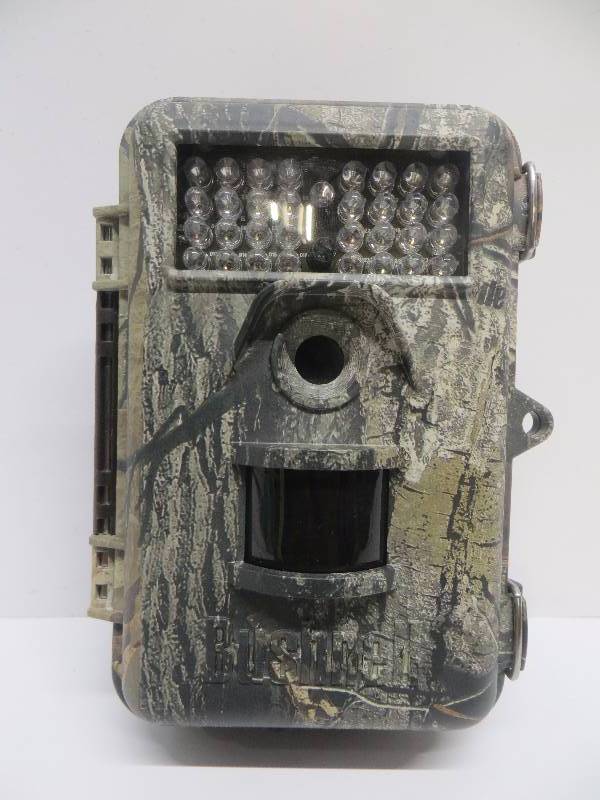 lot 2224 image: Bushnell 119425 Trophy Cam Bone Collector Trail Camera