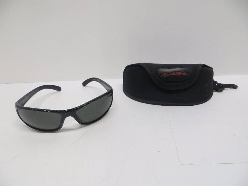 lot 2287 image: Bolle Anaconda Sunglasses Shiny Black Frame Polarized TNS Lenses 10339