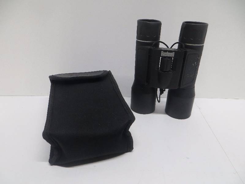 lot 2123 image: Bushnell Powerview 16x32 Folding Binocular