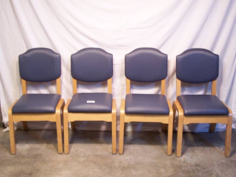 lot 407 image: 4 restaurant chairs