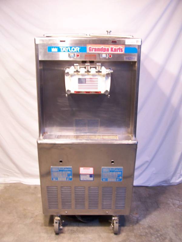 lot 408 image: Taylor soft serve machine
