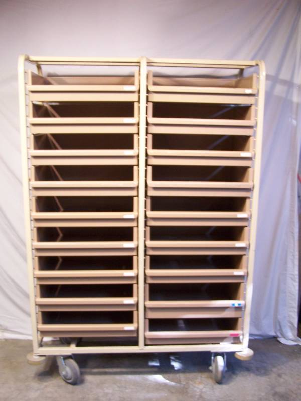 lot 433 image: rolling carts