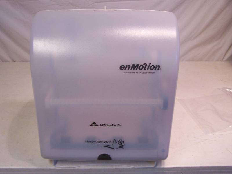 lot 450 image: En-motion