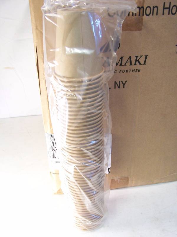 lot 489 image: 12 oz hot cups