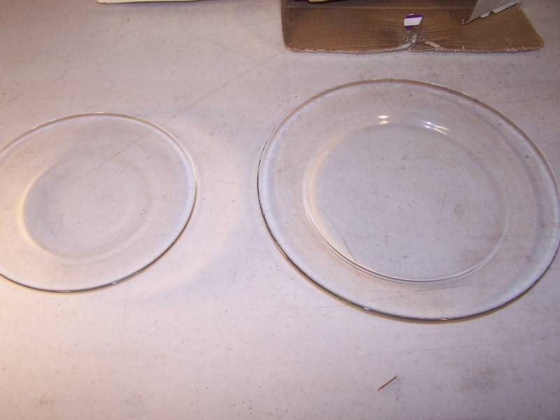 lot 3127 image: Glass plates