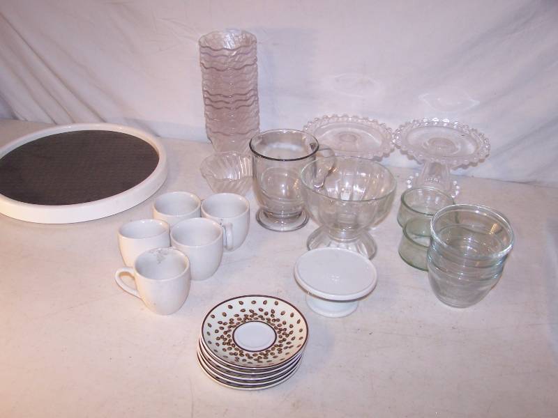 lot 3128 image: Lot of glass wares
