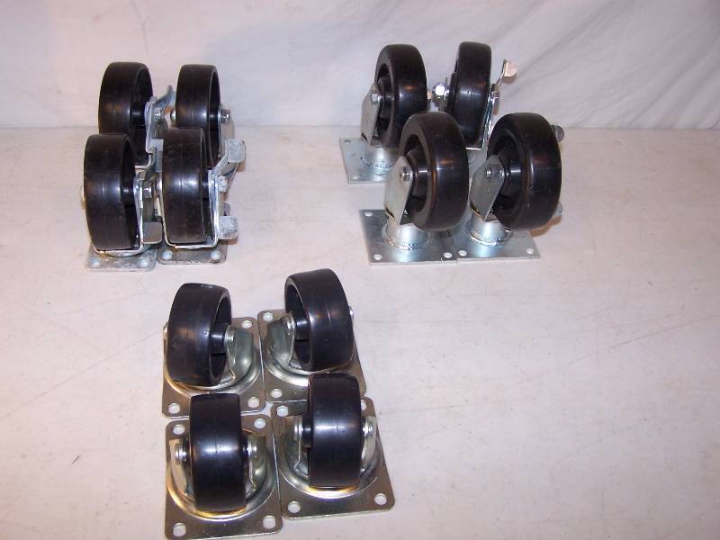 lot 3146 image: Casters
