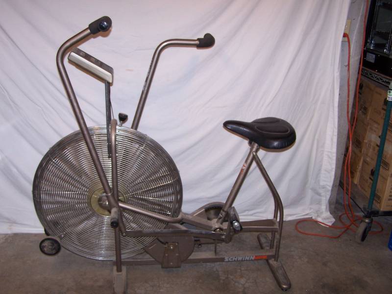 lot 3162 image: Schwinn airdyne