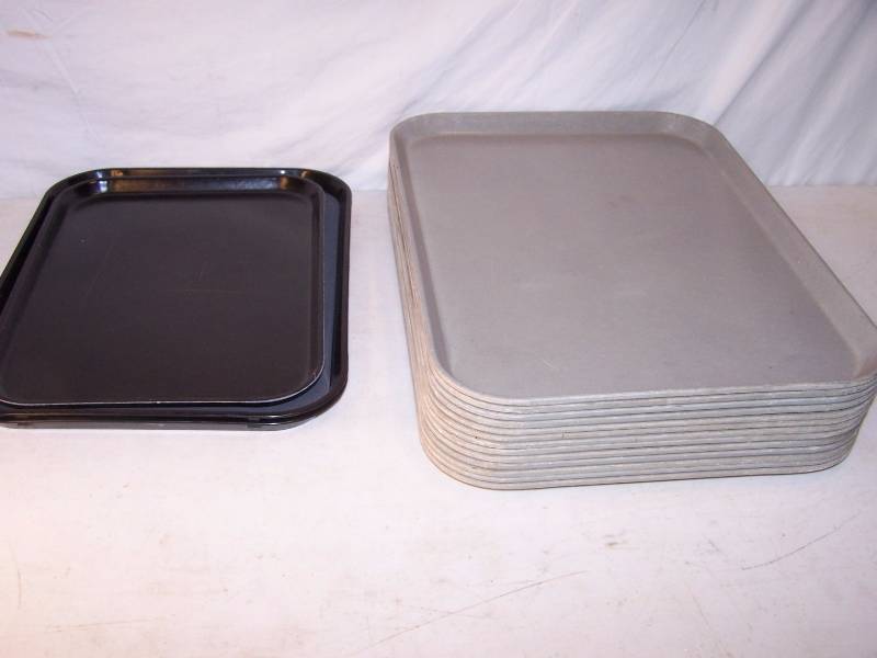 lot 512 image: food trays