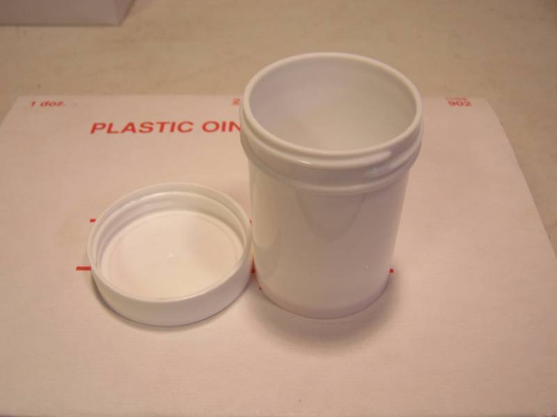 lot 464F image: 1 box Ointment jars