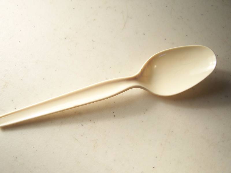 lot 484P image: 1 Case teaspoons