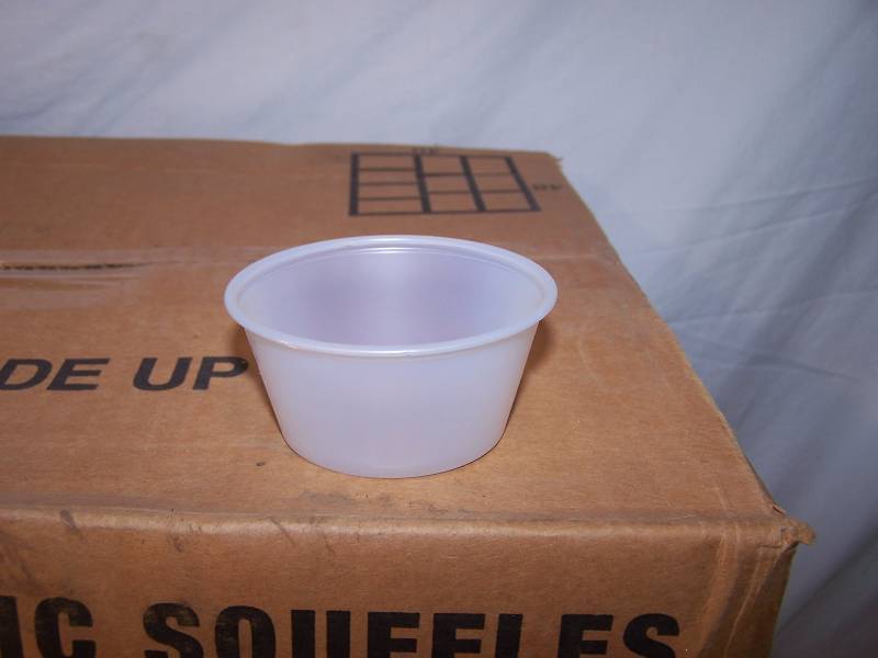 lot 495C image: 1 case 3 � oz solo