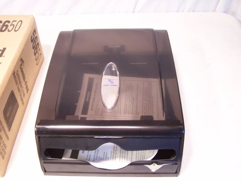 lot 443H image: 1 Combi-fold towel dispenser
